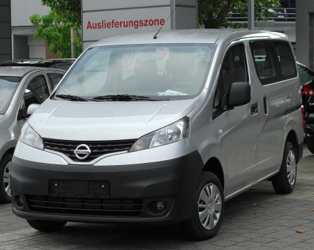 NISSAN NV200