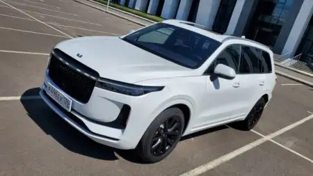 LI ONE​