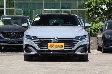 FAW-Volkswagen CC CC330TSI Dazzling Edition
