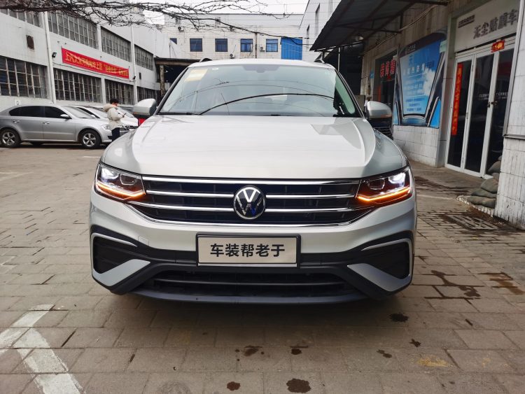 SAIC-Volkswagen Tigguan L 2022 330TSI automatic two wheel drive intelligent version