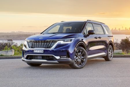 Yueda Kia Carrival 2021 2.0T Luxury Edition